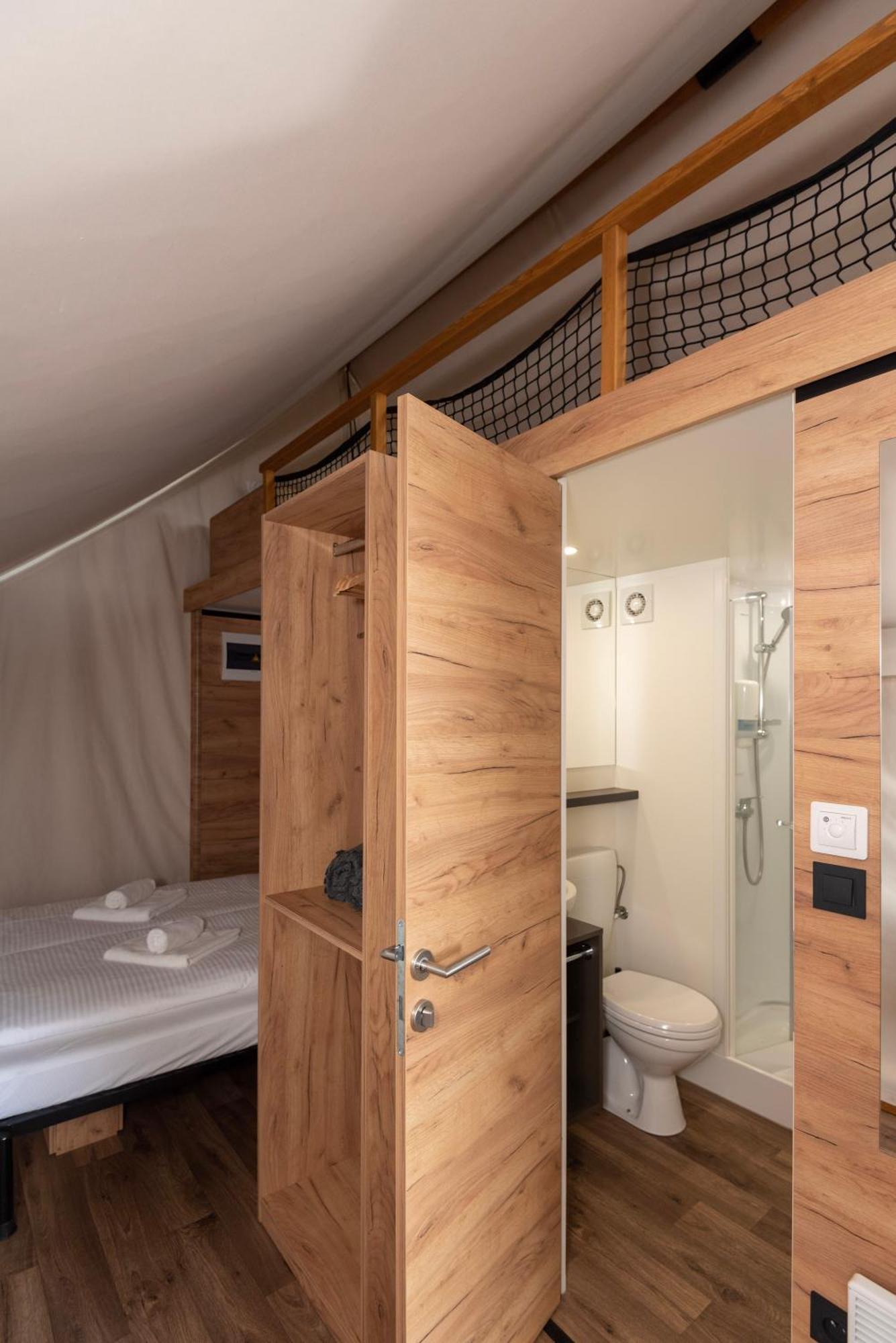Hotel ForRest Glamping Banská Štiavnica Exterior foto