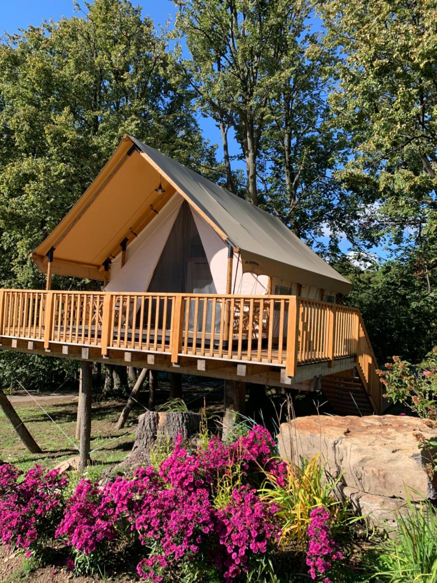 Hotel ForRest Glamping Banská Štiavnica Exterior foto