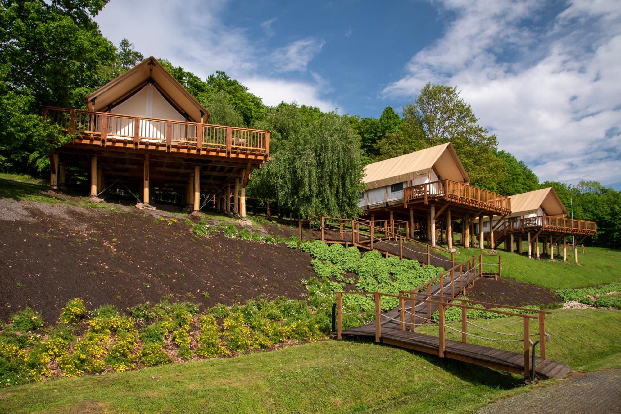 Hotel ForRest Glamping Banská Štiavnica Exterior foto